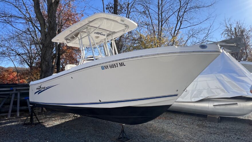 2016 Pro-Line 23 Sport Video Review | Bridge Marina