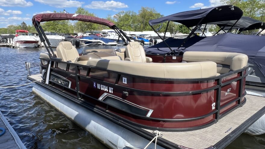 2024 Starcraft Marine EXS 1 Red Video Review | Bridge Marina