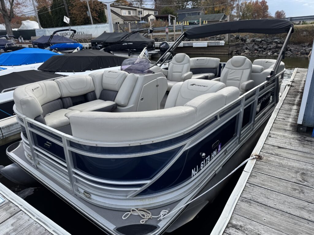 2019 Starcraft SLS 1