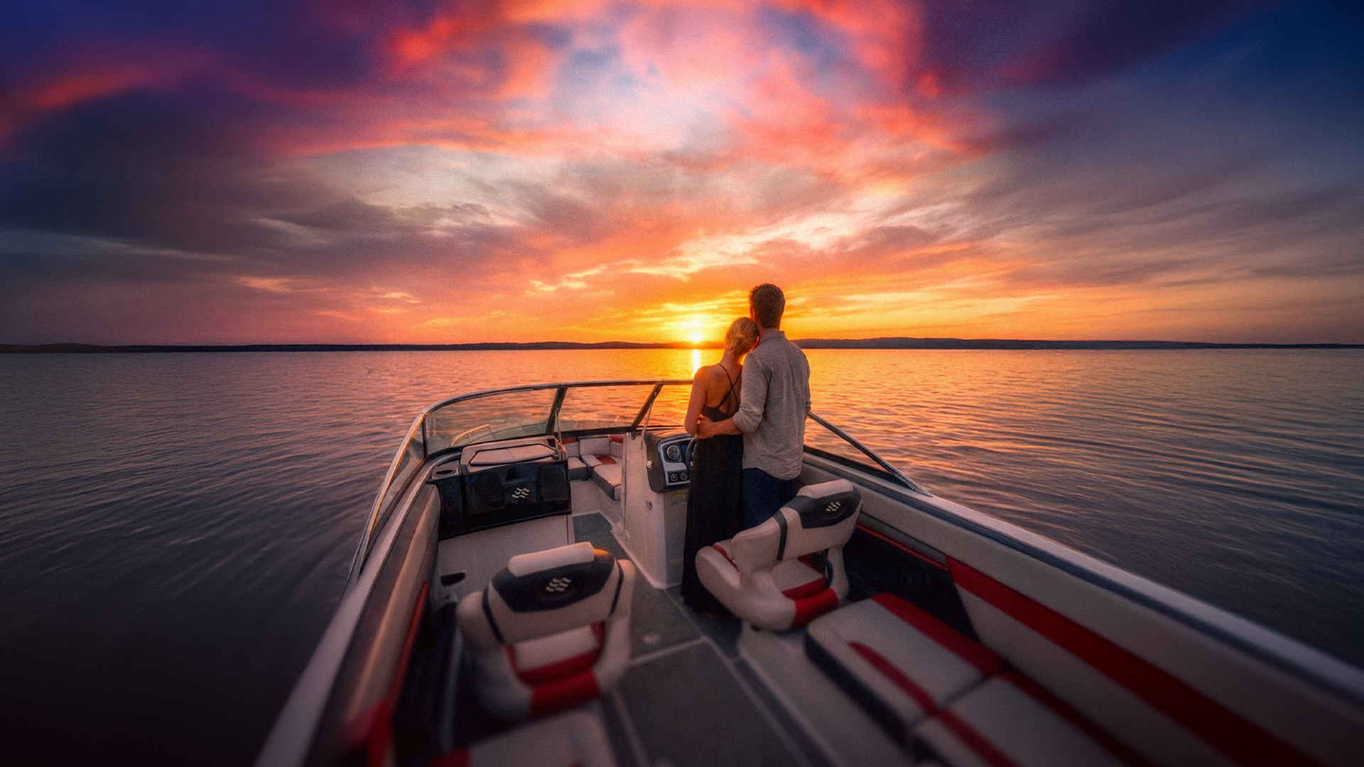 What Does the Couples Learn to Boat Package Include? | Learn to Drive a Boat Together This Spring | Bridge Marina