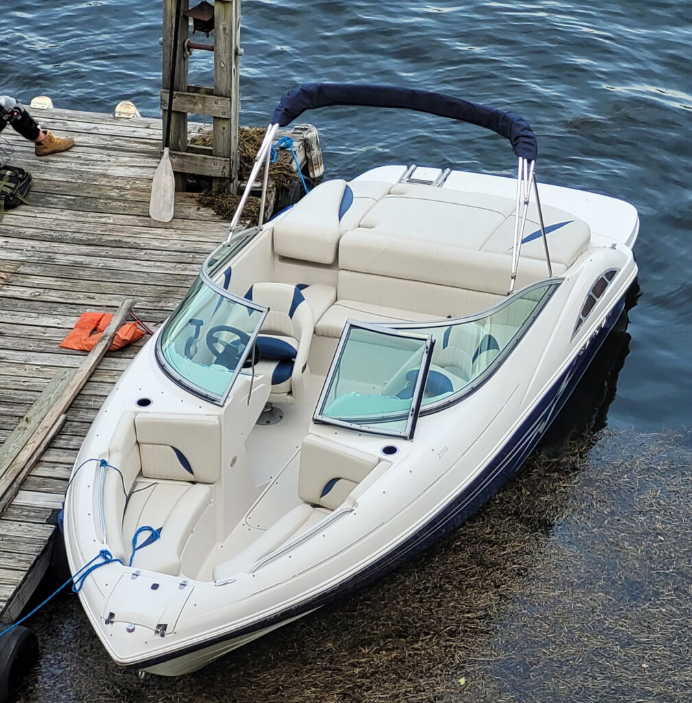 2012 Starcraft Marine 2119 boat