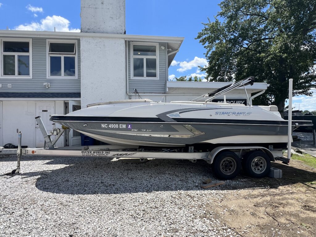 2019 Starcraft Marine Starstep 221 E